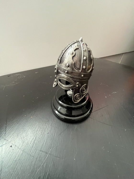 Image 1 of Roemeense helm