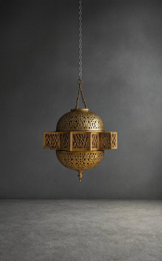 Image 1 of Lampada a sospensione in filigrana orientale fatta a mano
