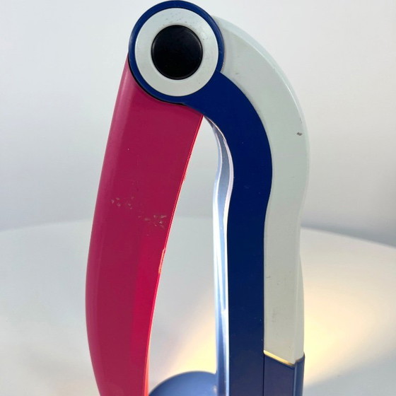 Image 1 of Lampe Toucan Bleu et Rose par H.T. Huang pour Huanglite, années 1980