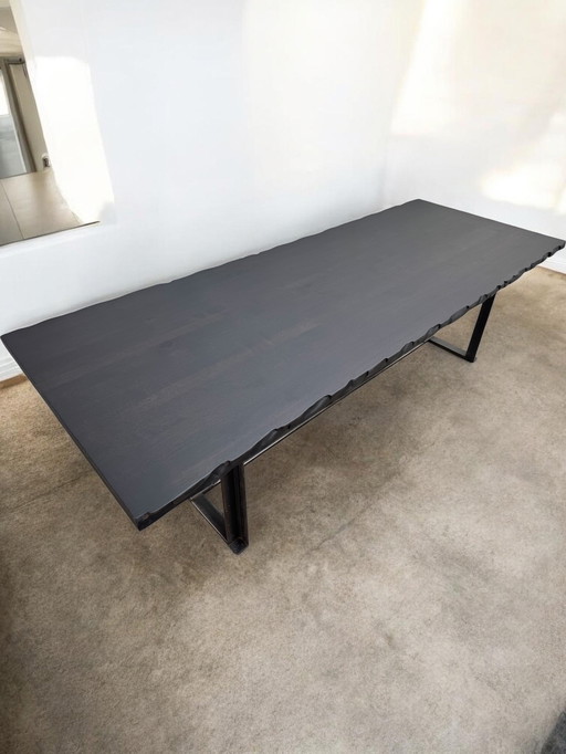 Massief eiken design eettafel met organische rand
