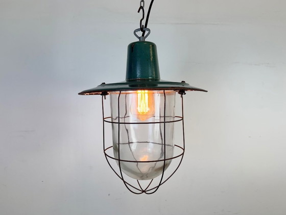 Image 1 of Industriële groene emaille kooi hanglamp, jaren 60