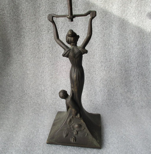 Bronze lamp base, Mother with 2 children, Art Deco style.
