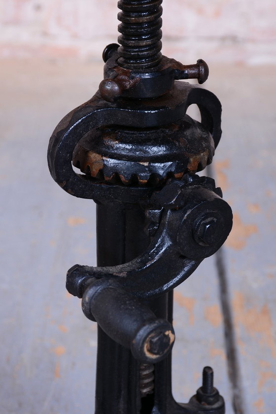 Original Mid-Century Swivel Stool, Cast Iron, Leather, Italy, 1970s (photo 3 of 9)