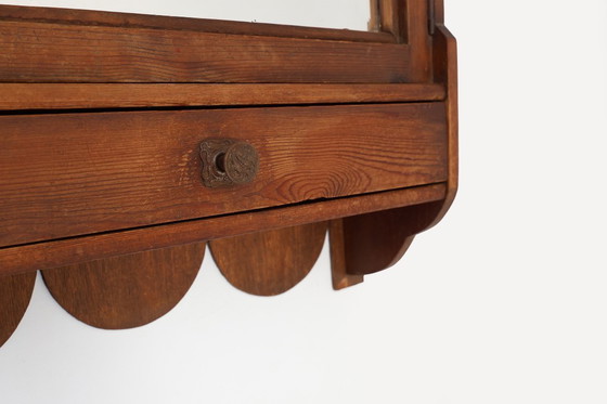 Image 1 of Eikenhouten scheerkast of medicijnkastje uit 1900