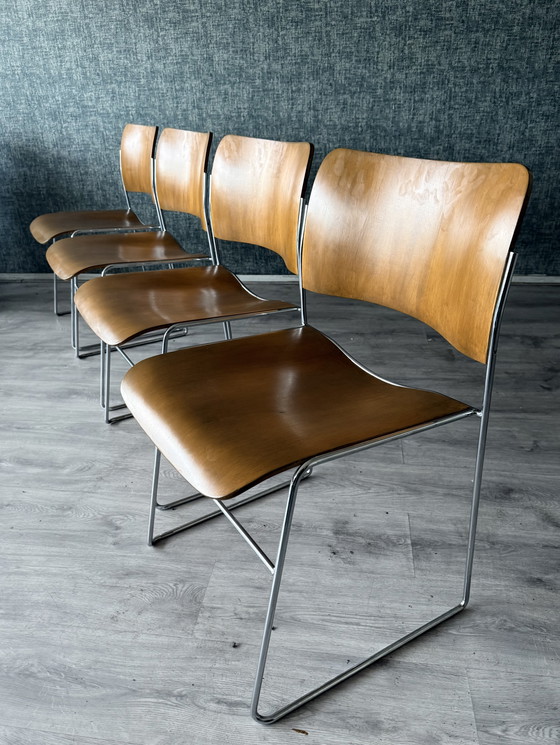 Image 1 of Set aus 4 HOWE 40/4 Stühlen – David Rowland – Bugholz und Stahl