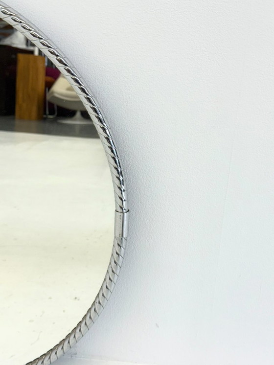 Image 1 of Vintage ronde spiegel met minimalistisch buisframe