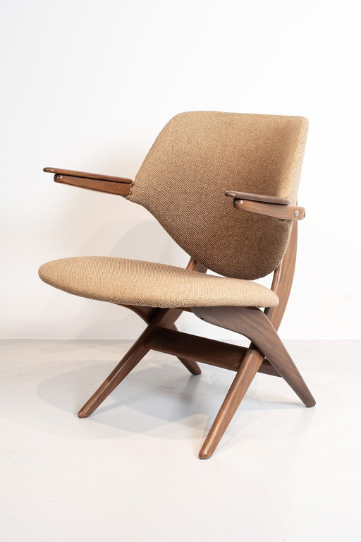 Louis van Teeffelen pour le fauteuil Wébé