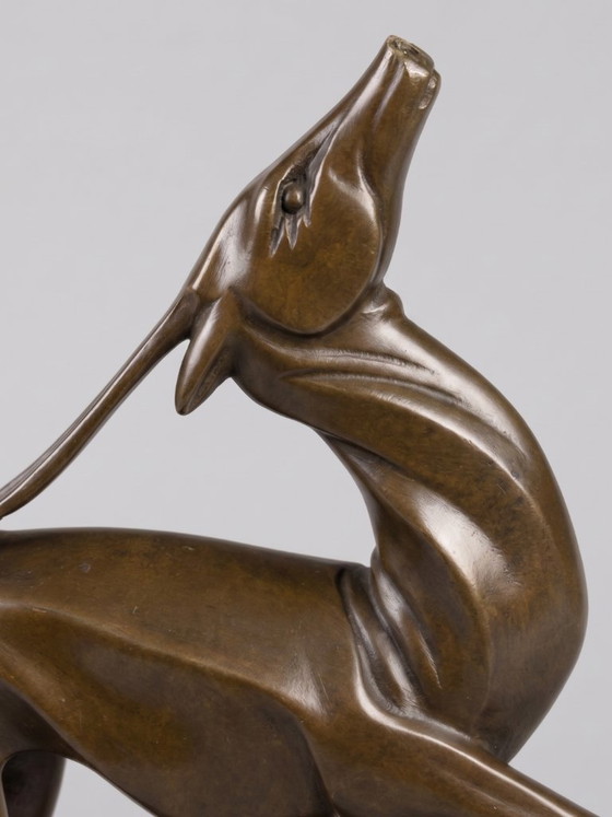 Image 1 of Escultura de antílope Art Déco en bronce patinado, inspirada en Marcel Bouraine, con base de mármol negro – 22 cm
