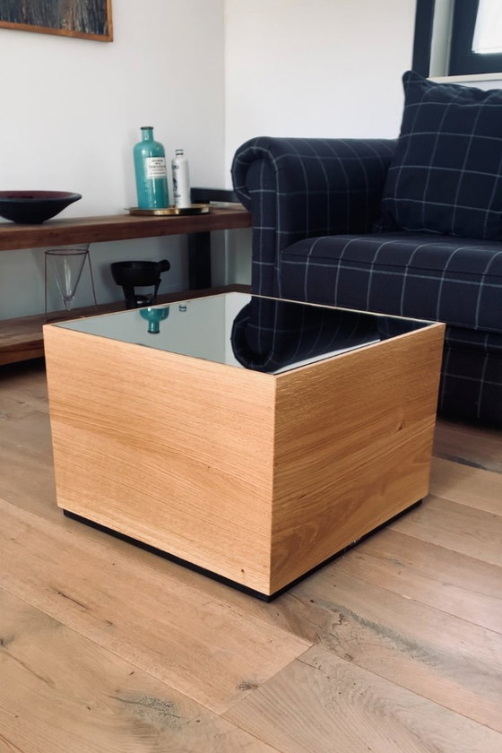 Würfelförmiger Couchtisch – Eiche | Infinity Art Table | Handgefertigt – Couchtische, Glass, Wood (photo 4 of 5)