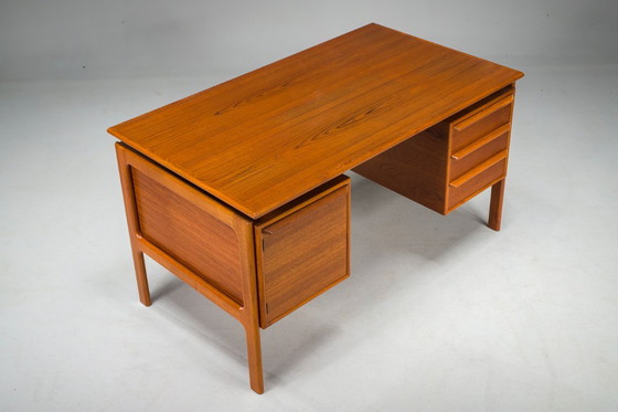 Image 1 of  Mid Century Teak-Schreibtisch von GV Møbler, 1970er Jahre