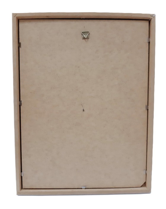 Image 1 of Vintage handnaaldwerk - boeket van herfstbloemen en bladeren, ingelijst 33 x 42 cm