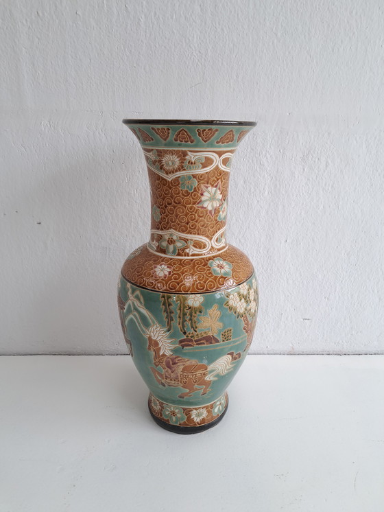 Image 1 of Large Vase Chinese style