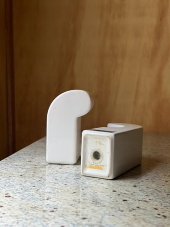 Pino Spagnolo per Sicart Italy Saliera e pepiera - Set in ceramica "abbracciante" anni '70 Space Age - (photo 12 of 20)