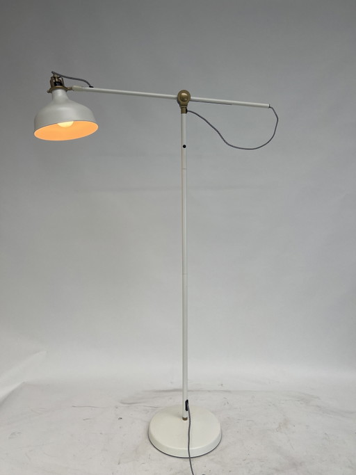 Lampadaire IKEA Ranarp