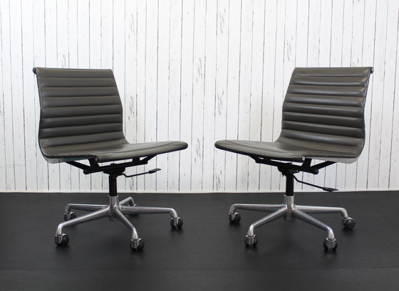 Image 1 of 9X Ea117 Office Chairs Icf Charles & Ray Eames Seats