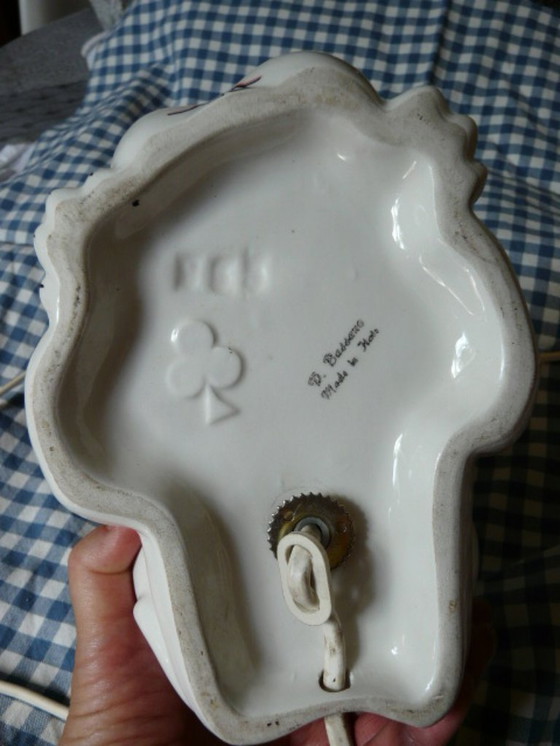 Image 1 of Keramiek en opaline hondenlamp 1960/70 Gesigneerd Bassano Italië