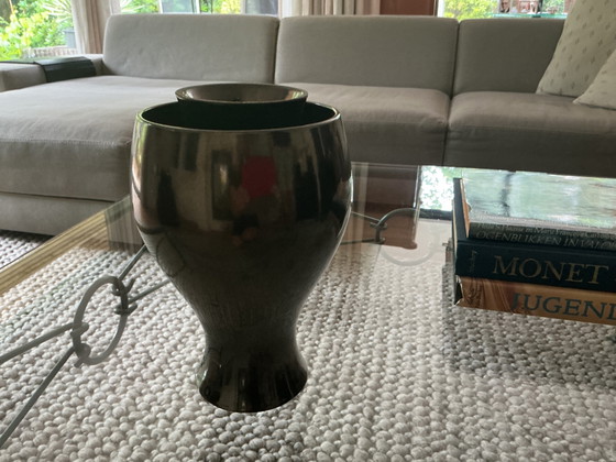 Vase JIVE, design de Ron Arad pour Cor Unum Ceramics (photo 2 of 14)