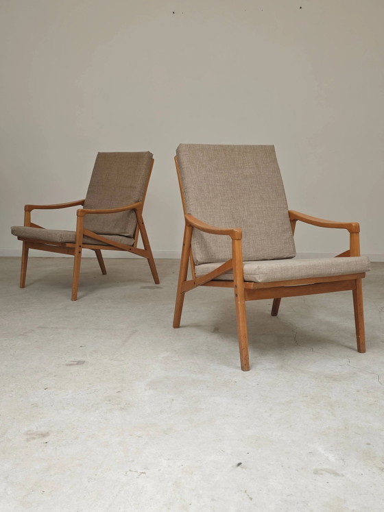 Pair of grey armchairs by Jiri Jiroutek for Intérier Praha – Wood, Mid Century Modern (photo 8 of 12)