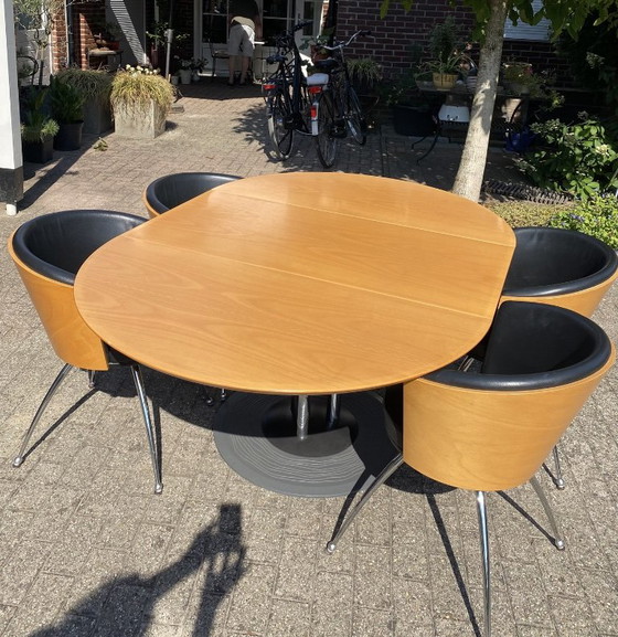 4 sillas de comedor Leolux Giotto y mesa Leolux Trias – Conjuntos de comedor, Leather, Metal (photo 5 of 11)