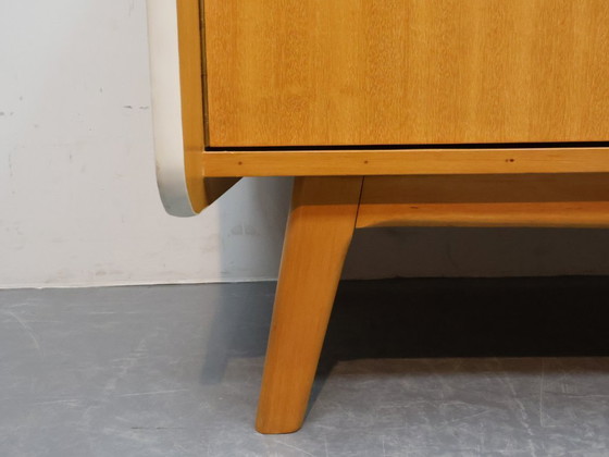 Image 1 of Buffet vintage en chêne des années 1970 avec pieds inclinés