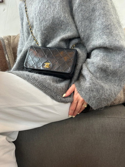 Chanel a patta intera
