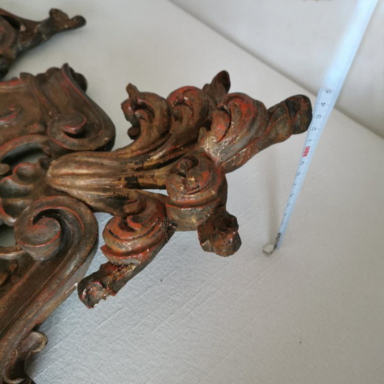 Image 1 of Antieke houten spiegel met hoorn des overvloeds - 17e-18e eeuw - gesneden