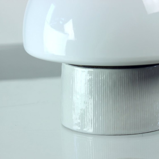 Image 1 of Lampada da soffitto o da parete in stile Mid-Century, realizzata in ceramica e vetro opalino bianco, Cecoslovacchia, anni '60.