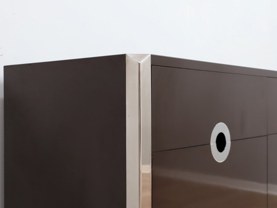 Image 1 of Mario Sabot credenza piccola in laminato marrone scuro e cromo anni '70