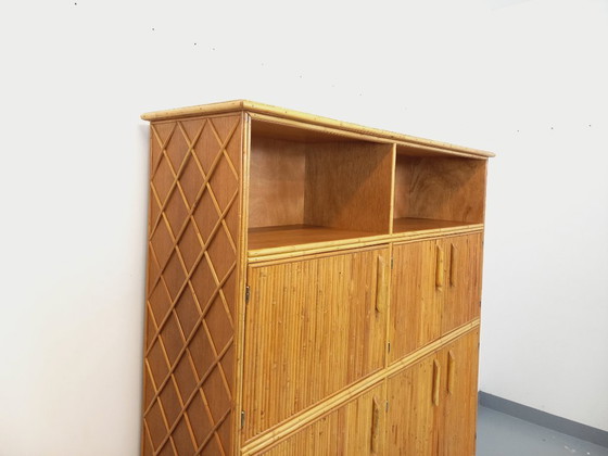 Image 1 of Mobile contenitore vintage in rattan e legno chiaro degli anni '60