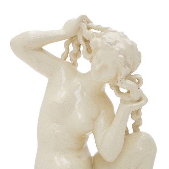 Image 1 of Escultura "Venus de Rodas" en cerámica esmaltada blanca de Icaro Rodi, años 30