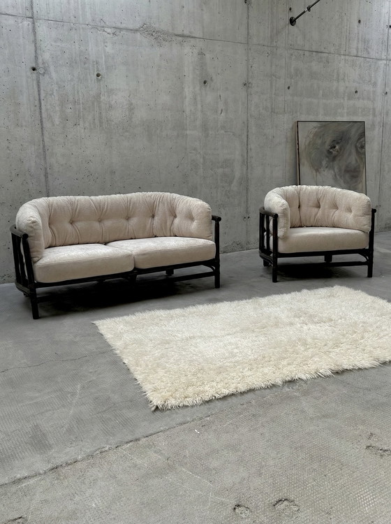 Image 1 of POLTRONA E DIVANO A 2 POSTI IN VELLUTO DI BAMBÙ CREMA, ITALIA ANNI '70