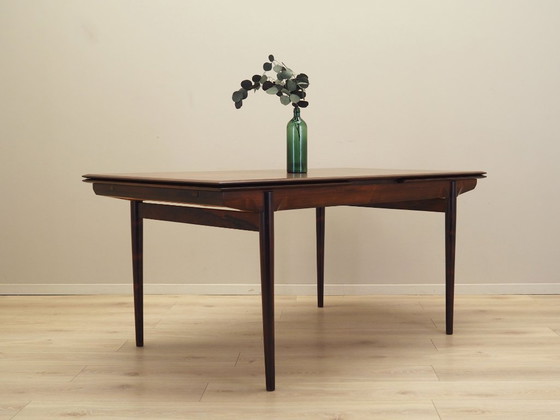 Image 1 of Table en bois de rose, design danois, années 1970, production : Danemark