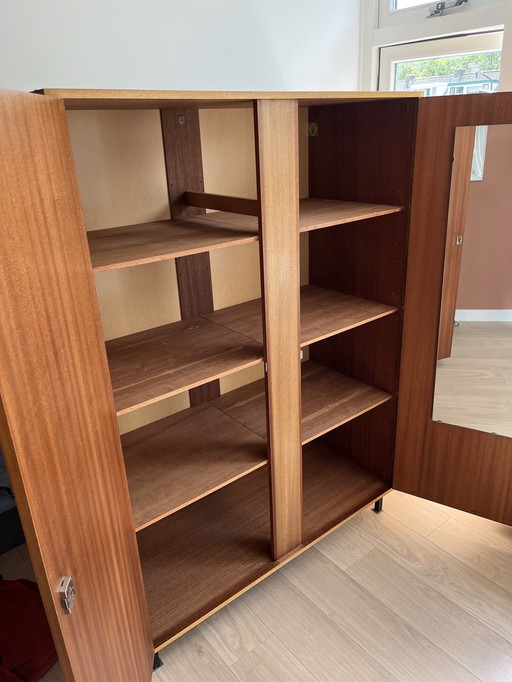 Vintage closet demountable 1960s/70s veneer