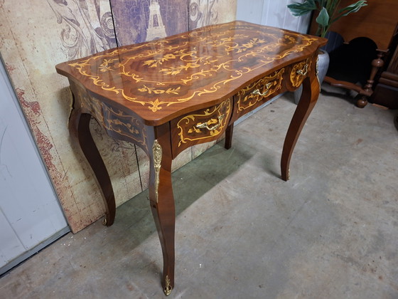 Image 1 of Antieke barok stijl schrijftafel, console damesbureau, kaptafel  met inlegwerk afm: 98x54cm en 79cm hoog.