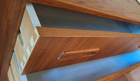 Image 1 of eak Chest of 7 Drawers van Borge Dam, Denemarken 1960