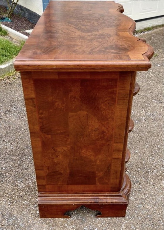 Image 1 of Notenhouten ladekast met vier laden, Duitsland, jaren 70.