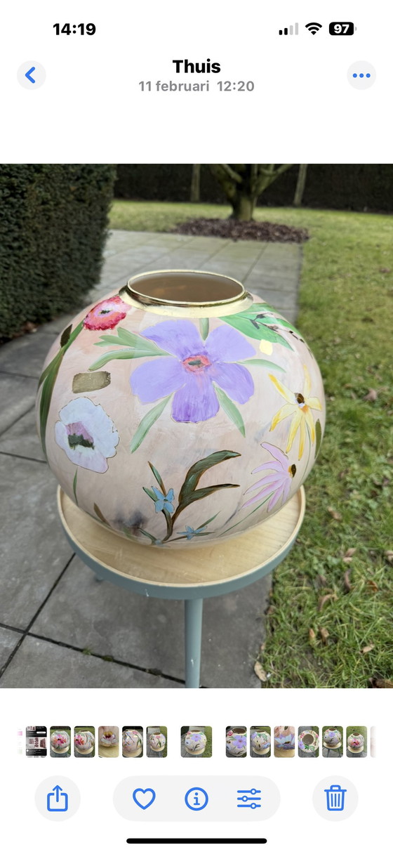 Image 1 of Vaso XL nuovo dipinto a mano VIBE Art