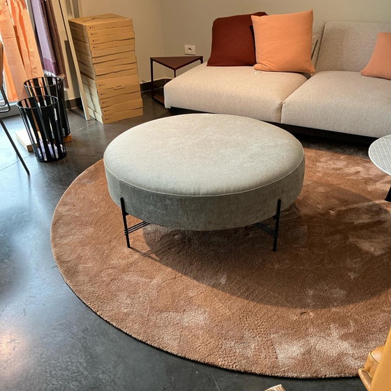 Image 1 of Pouf Gubi TS Eros