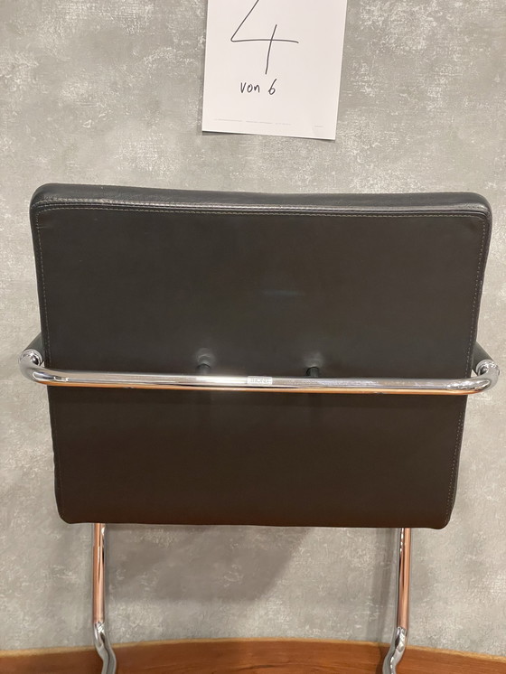 Image 1 of Thonet S60 V