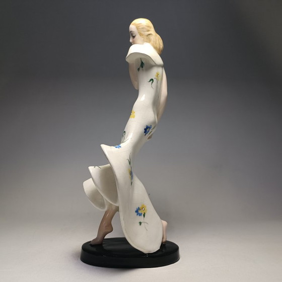 Goldscheider - Claire Weiss - Skulptur, Art Deco Dame im langen Kleid - 28,5 cm - Porzellan (photo 6 of 35)