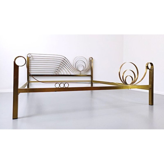 Image 1 of Vintage brass bed by Luciano Frigerio 1970