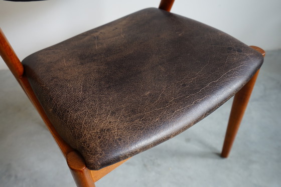Image 1 of 6 Kai Kristiansen stoelen | Model 42 | Teak Leder patina