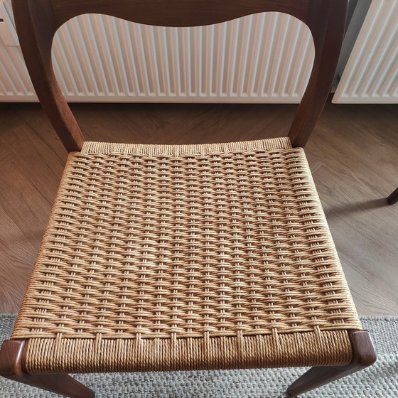 Image 1 of 4x N.O. Møller Eetkamerstoelen 71 Papierkordel Teakholz