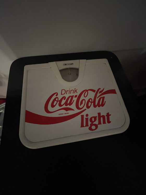 Image 1 of Coca Cola light Weegschaal