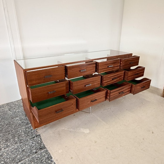 Comptoir Vitrine Mid-Century – Acajou, Chrome & Verre Trempé – Allemagne Env. 1960 – Glass, Wood, Vintage (photo 10 of 15)