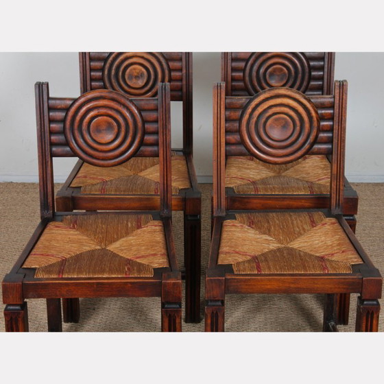 Image 1 of Juego de 6 sillas de madera maciza con asiento de paja, fabricación francesa, 1940.