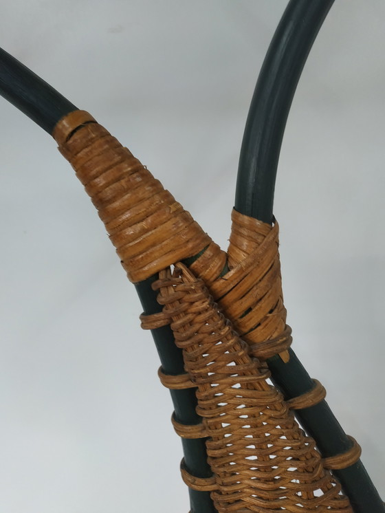 Image 1 of Rare robe vintage en rotin/objet d'art