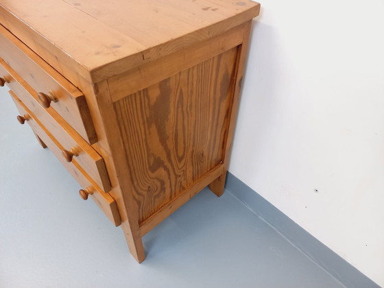 Image 1 of Vintage pine chest of drawers from the 70s/80s