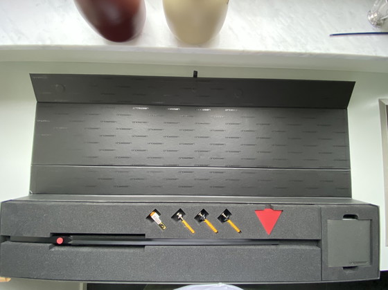 Image 1 of Orologio da parete Cosmo A7000 Progettato da Andersen Design Studio Mo Mo