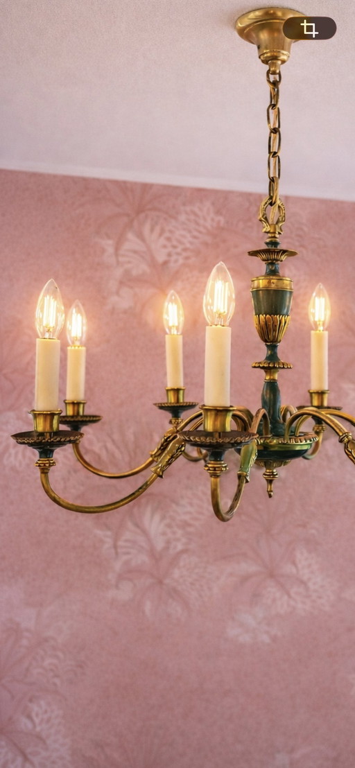 Splendido e autentico lampadario a 8 bracci del rinomato marchio tedesco Kaiser Leuchten (Gebr. Kaiser & Co.).